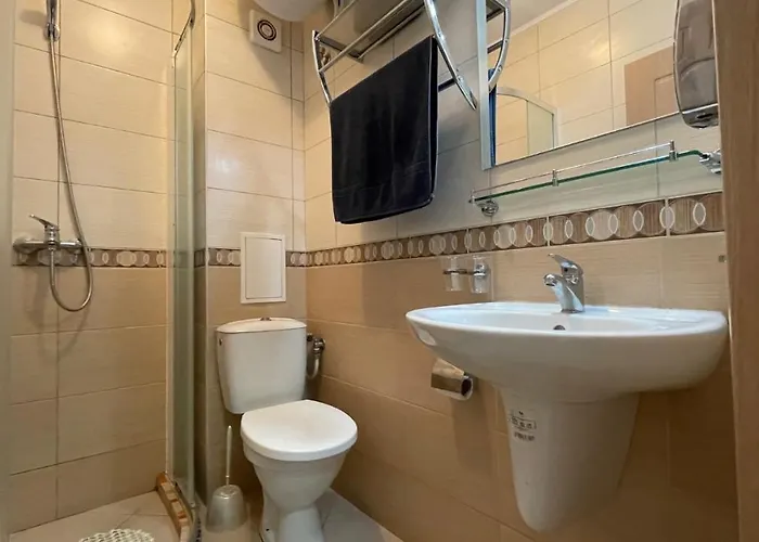 Апартаменти Summer Breeze 406 Sunny *