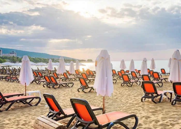 Summer Breeze 406 Sunny Апартаменти *