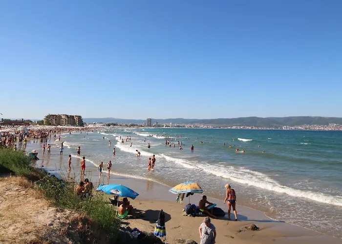 Summer Breeze 406 Sunny Апартаменти